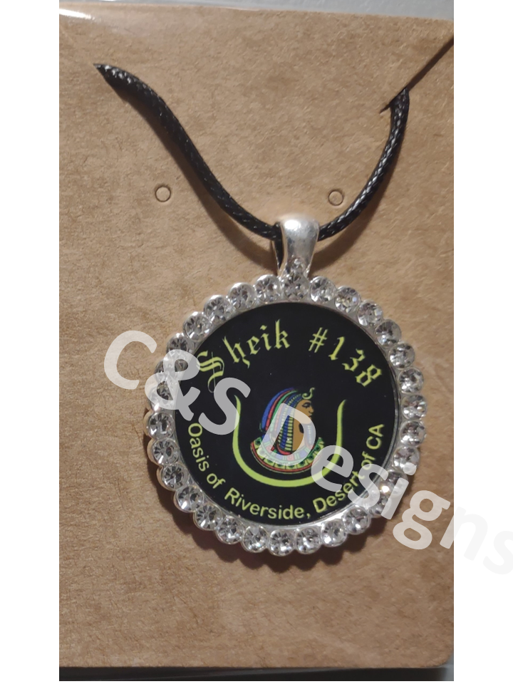 Round Necklace in Silver or Gold